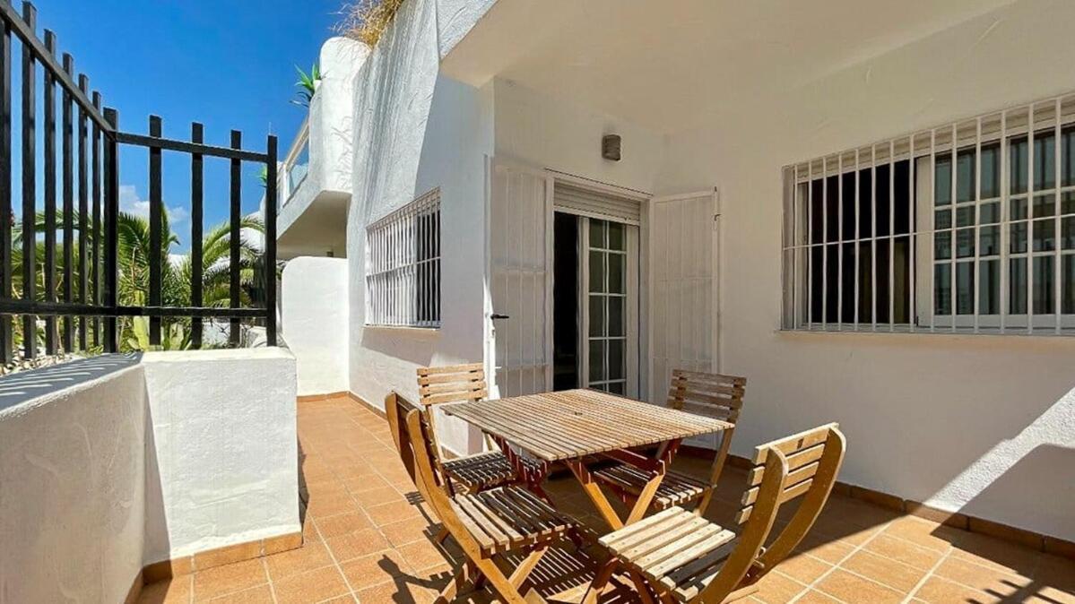 New, Golden Banus 2br