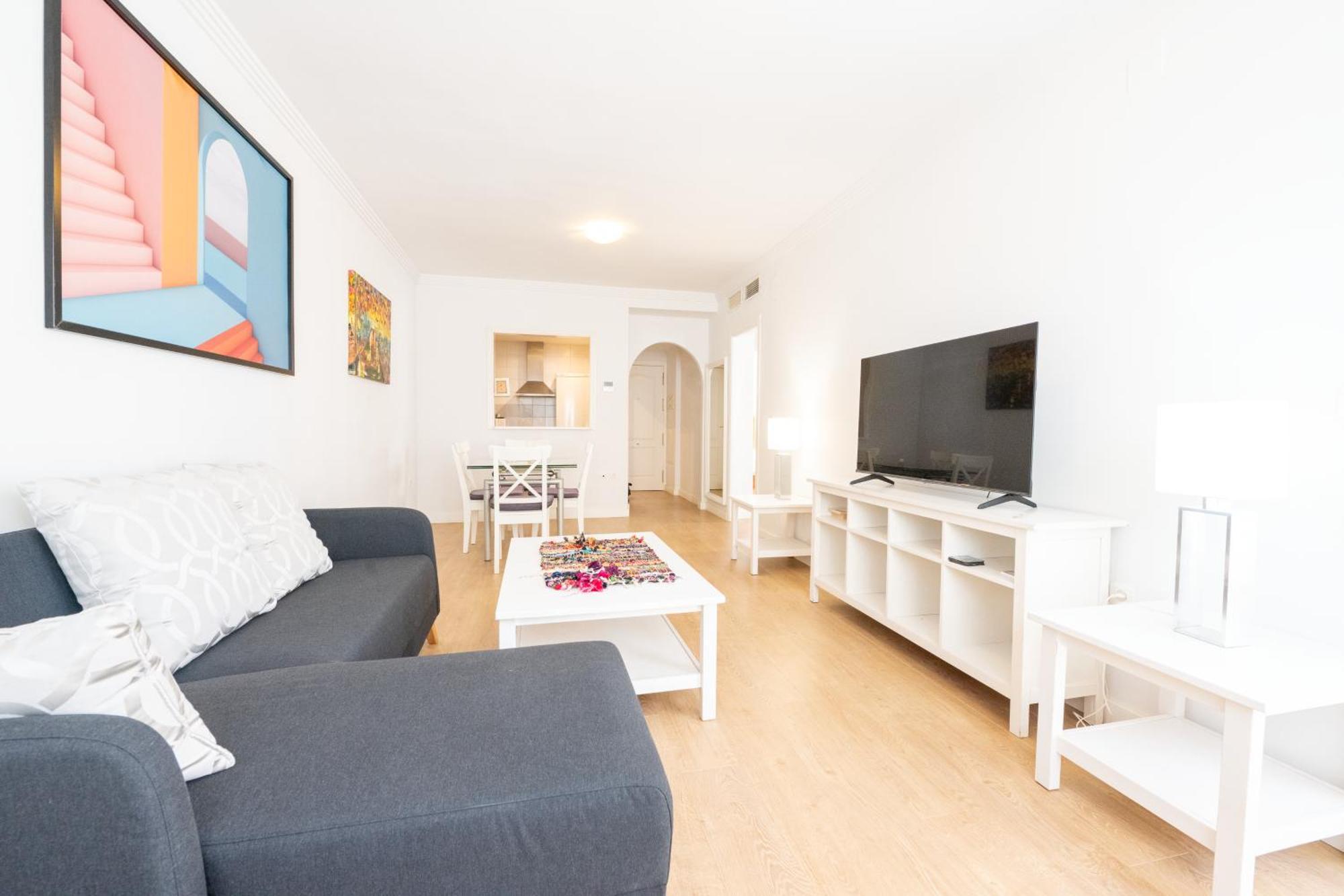 New, Golden Banus 2br